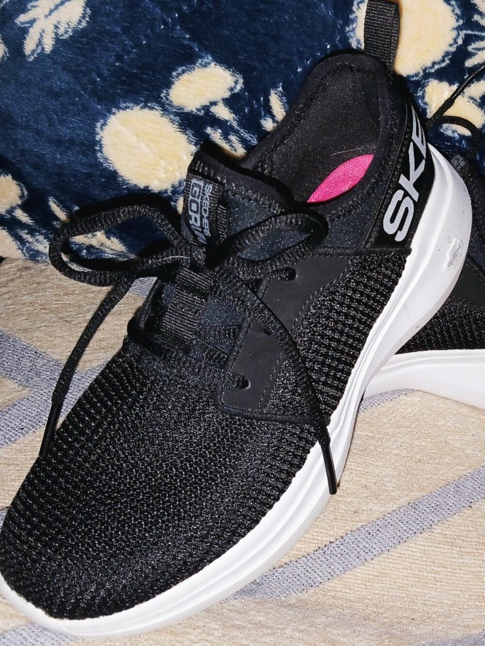 Black Laced Sketchers EUC